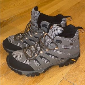 Merrill hiking shoes